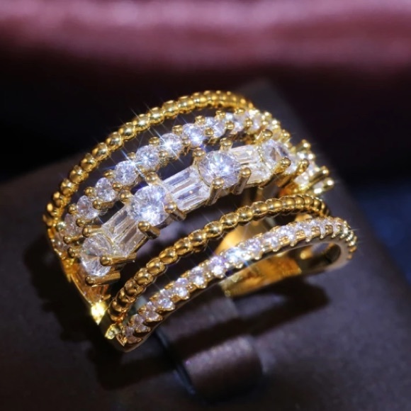 18K gold diamond engagement ring - Picture 3 of 4